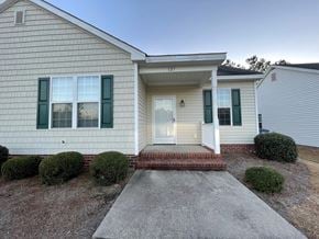 Rocky Mount apartment for rent - 127 WHETSTONE COURT 01/2025
