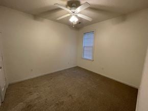 Rocky Mount apartment for rent - 127 WHETSTONE COURT 01/2025