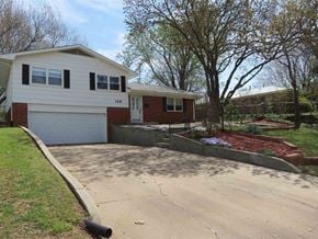 Stillwater house for rent - 109 North Grandview Street