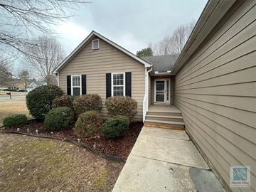 Sugar Hill house for rent - 865 Riverside Walk Crossing Northeast