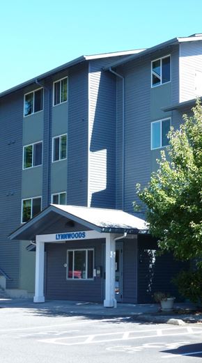 Lynnwood apartment for rent - the building where the hotel is located