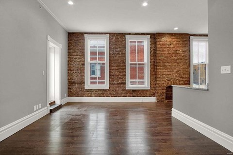 Floor plan for 1 bed, 1 bath, 800 sqft