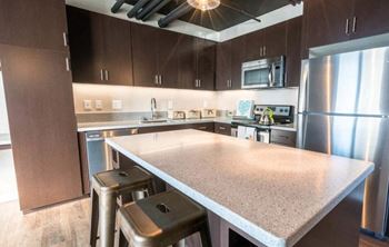 Over-sized bedrooms with vanity and walk-in closets*