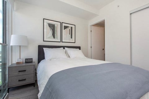 Floor plan for 2 beds, 2 baths, 843 sqft