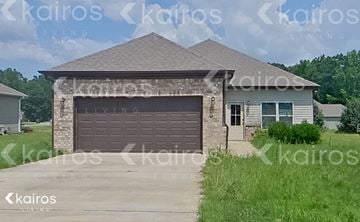 Lincoln house for rent - 30 Hawk Ln