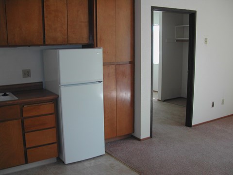 Floor plan for 1 bed, 1 bath, 660 sqft