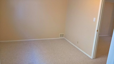 Floor plan for 3 beds, 1 bath, 1653 sqft
