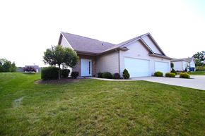 Kent house for rent - 2477 Waterford Pointe front view