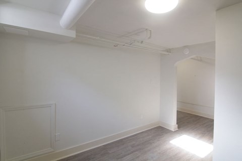 Floor plan for studio, 1 bath