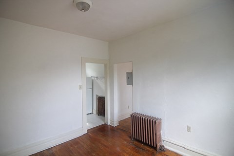 Floor plan for 1 bed, 1 bath
