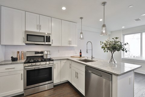 Floor plan for 2 beds, 2 baths, 1362 sqft