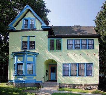Pittsburgh apartment for rent - a green house with blue trim and a blue door