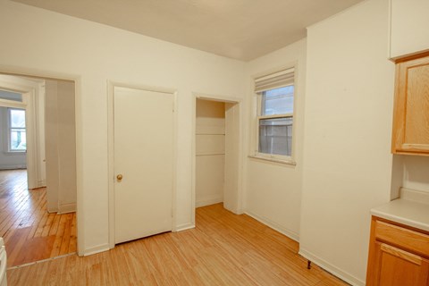 Floor plan for 1 bed, 1 bath, 850 sqft