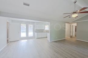 Red Oak house for rent - 168 Creekview Drive E