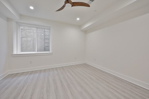 Floor plan for 3 beds, 3 baths, 1668 sqft