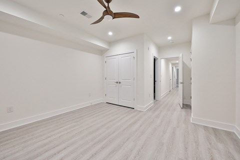 Floor plan for 3 beds, 3 baths, 1668 sqft