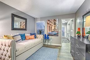Henderson apartment for rent - Model living room