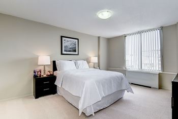 Elegant bedroom