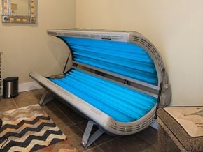 Yukon apartment for rent - a patient bed in a room with a pool