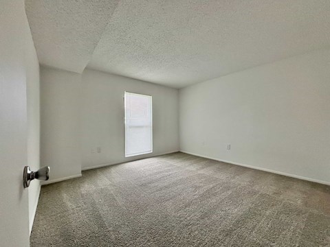 Floor plan for 1 bed, 1 bath, 675 sqft