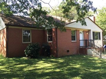Raleigh house for rent - 141 Lord Ashley Road