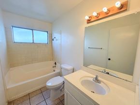 Merced house for rent - 455 Columbia Ave.