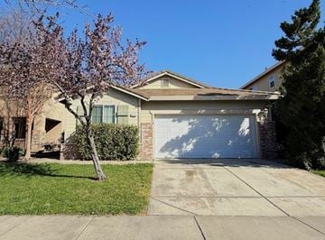 Merced house for rent - 633 Chandon Dr.
