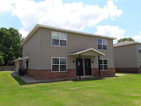 Floor plan for 2 beds, 2.5 baths, 1200 sqft