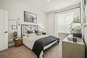 Lakeland apartment for rent - Model Bedroom