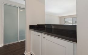 West Hollywood apartment for rent - Sweetzer Towers