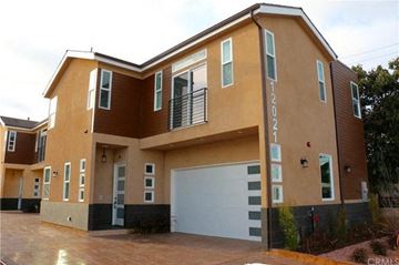 Hawthorne apartment for rent - 12021 Hawthorne Way