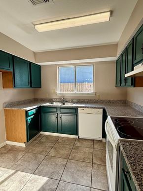 Bay City house for rent - 4411 Rattan
