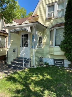 Buffalo house for rent - 108 Mayer Ave.
