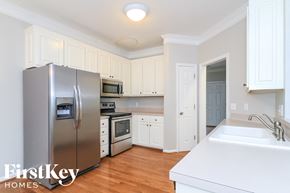Greensboro house for rent - 6 Graybark Court Greensboro, NC 27407