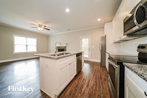 Newnan house for rent - 8 A East Newnan Road Newnan, GA 30263