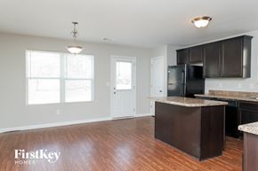Covington house for rent - 35 Riviera Drive Covington, GA 30014