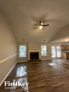 Newnan house for rent - 48 Moody Farm Rd Newnan, GA 30263