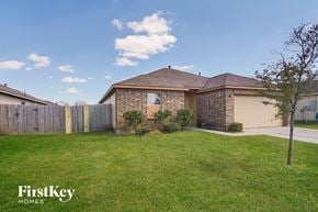 Texas City house for rent - 106 W Red Oak Ln Texas City, TX 77591