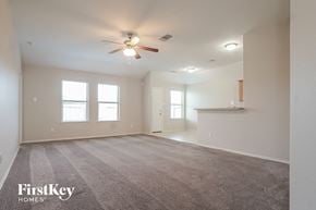 Texas City house for rent - 106 W Red Oak Ln Texas City, TX 77591