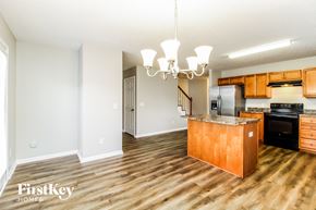 Greensboro house for rent - 108 Valentine Court Greensboro, NC 27405