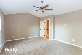 Mooresville house for rent - the master bedroom is spacious and has a ceiling fan