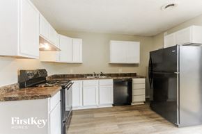 Edinburgh house for rent - 112 Lind Drive Edinburgh, IN 46124