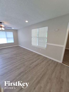 White house for rent - 117 Whispering Pine Ln Ne White, GA 30184