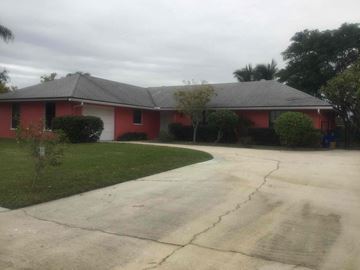 Royal Palm Beach house for rent - 132 Santander Court Royal Palm Beach, FL 33411