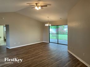 Cape Coral house for rent - 134 SE 1st Ave Cape Coral, FL 33990