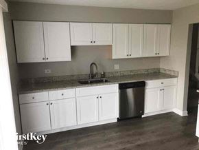 Frankfort house for rent - 135 Boulder Ct Frankfort, IL 60423