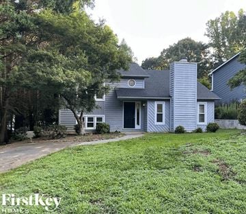 Winston-Salem house for rent - 137 Carrisbrooke Lane Winston-Salem, NC 27104