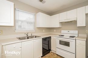 Stockbridge house for rent - 137 Watercress Court Stockbridge, GA 30281