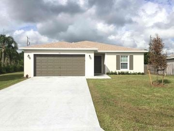 Port St. Lucie house for rent - 146 SW Milburn Circle Port St. Lucie, FL 34953