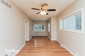 Chicago Heights house for rent - 146 E. 10th Chicago Heights, IL 60411